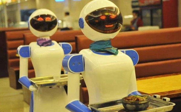餐饮行业模式新升级，机器人成发展新主力
